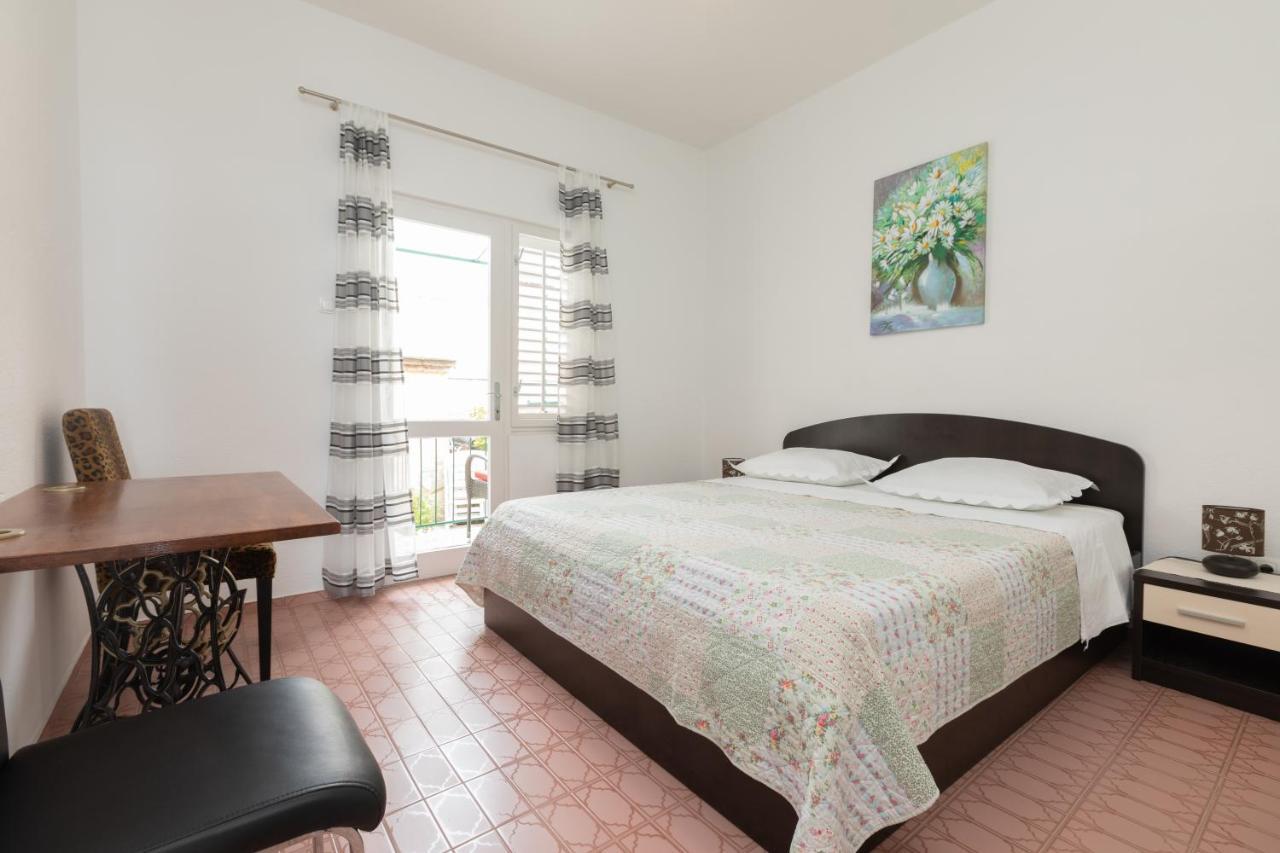 Beach Apartment Estelle Podgora Eksteriør bilde